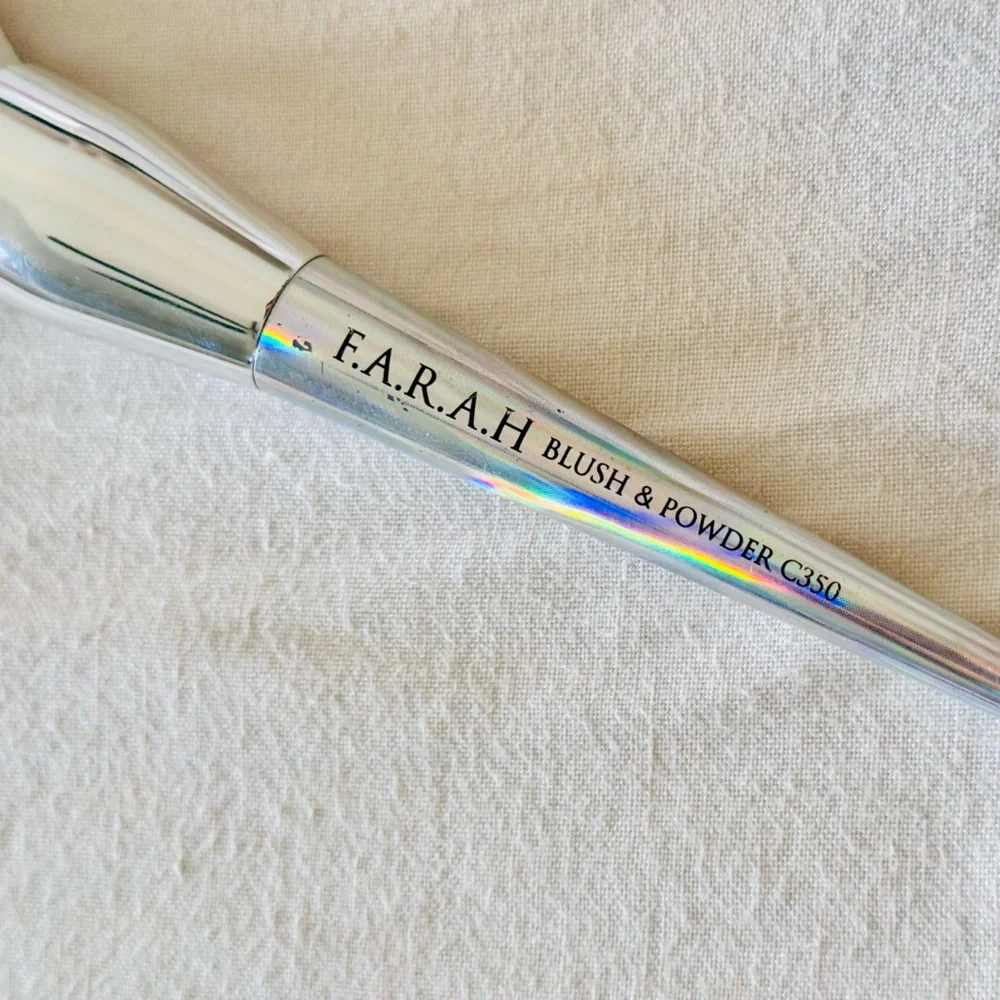 F.A.R.A.H 2 Holographic Duo Silver Makeup Brush Set Powder Contour Blush Brushes